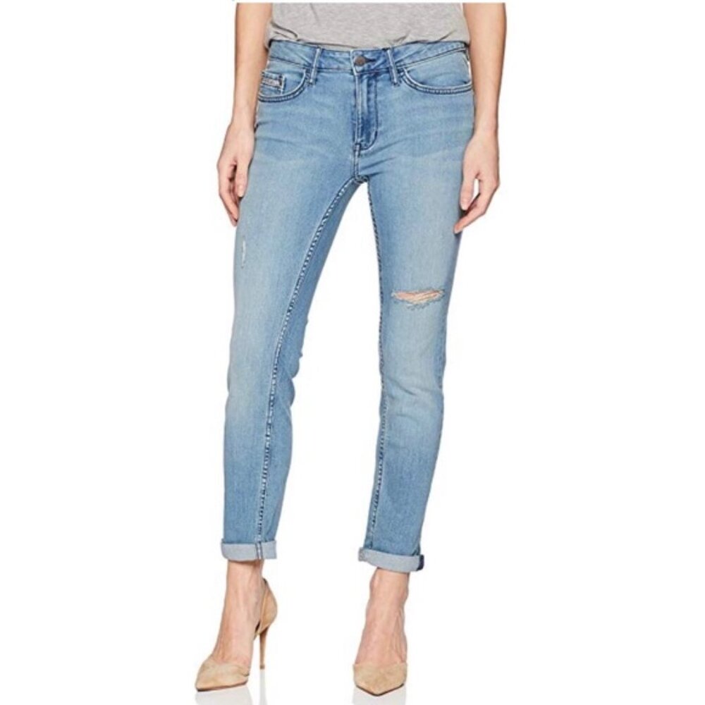Calvin Klein Slim-Fit Boyfriend Jeans Women's Size 28 Light Wash Distressed Mid